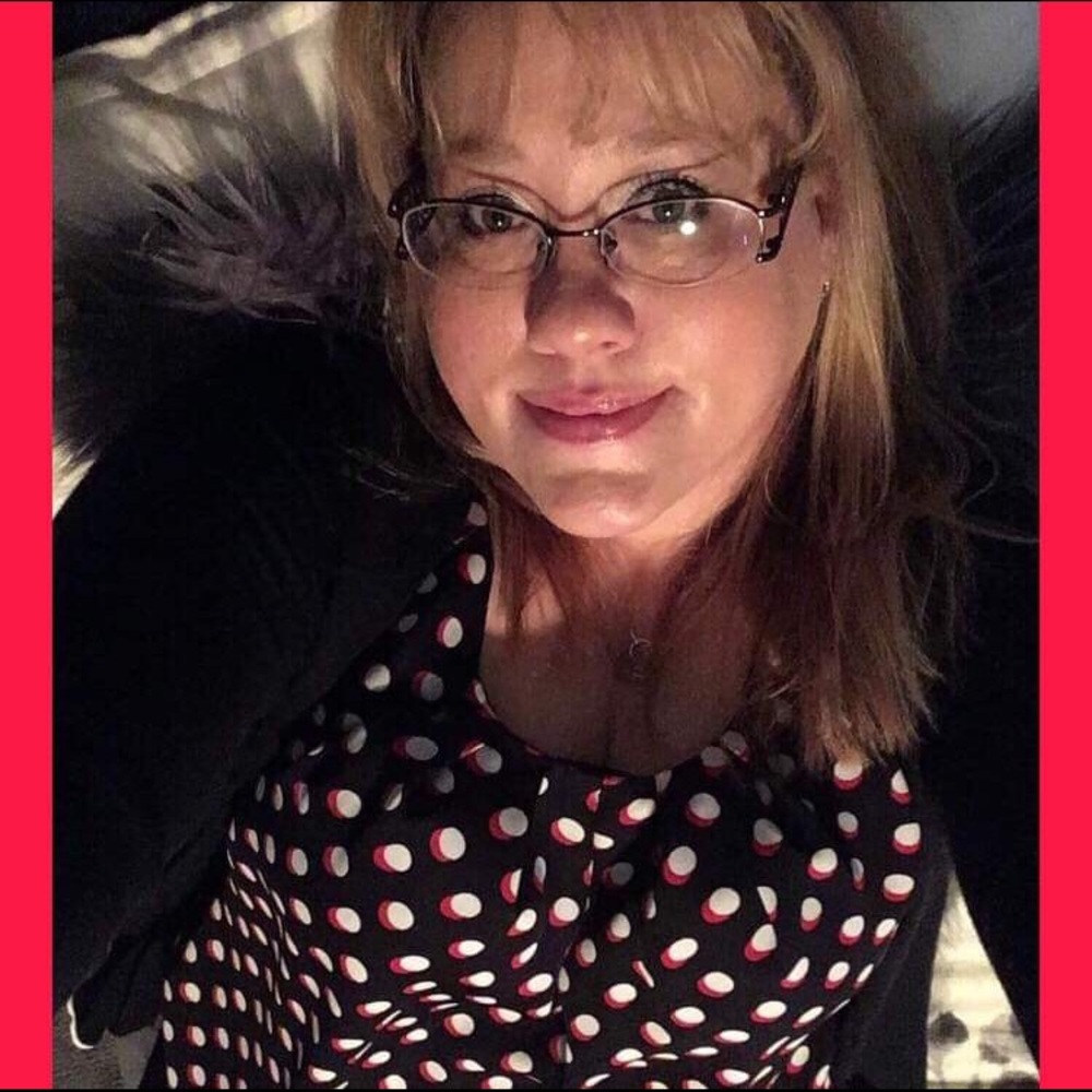 Meet your Posher, Brenda